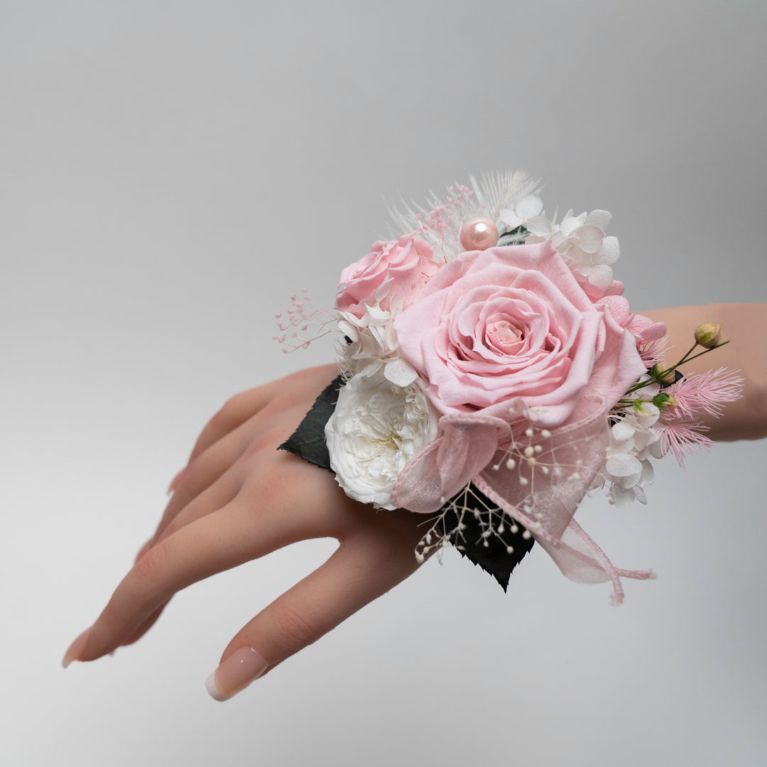 Mix Floral Corsage and Boutonniere Set