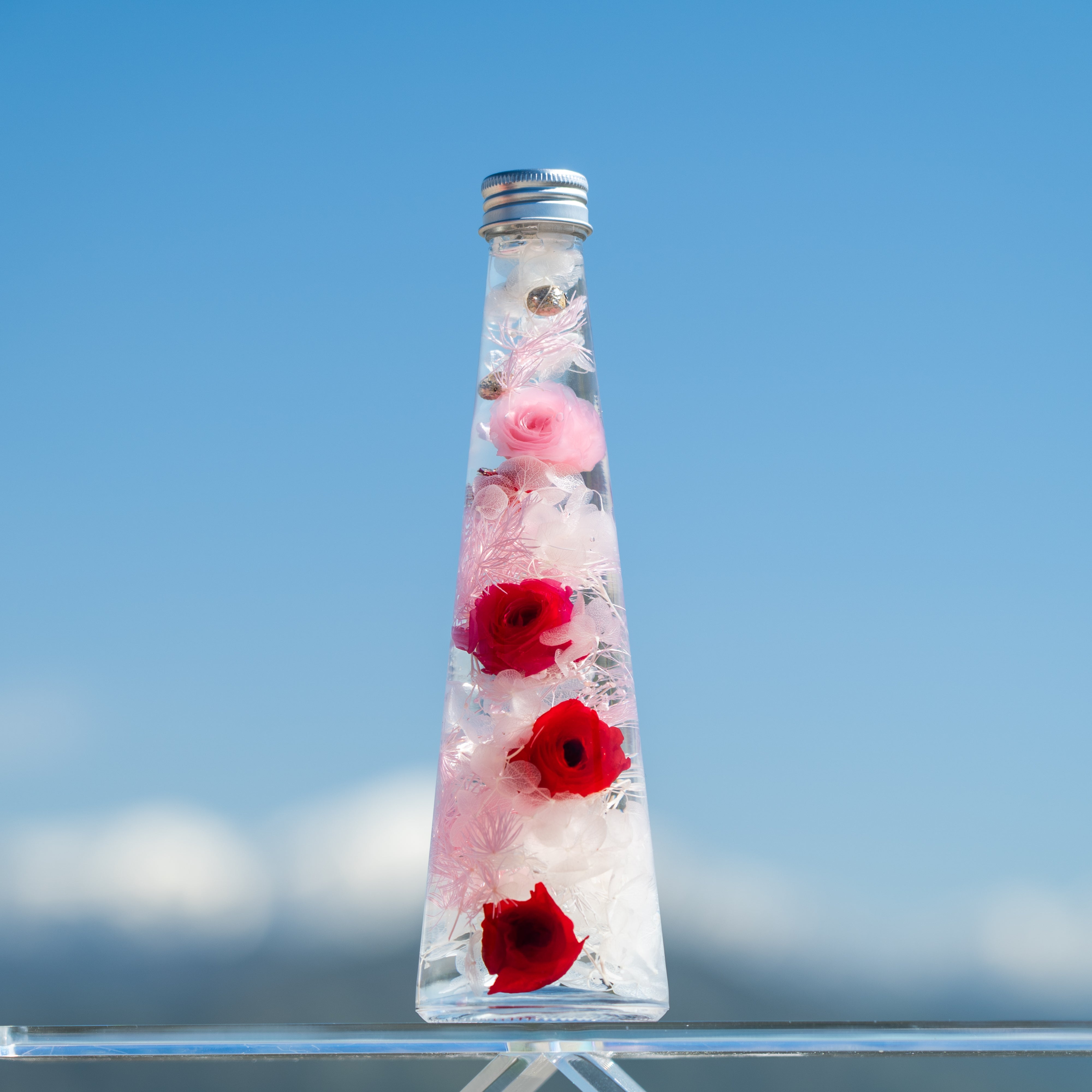 Rosé Chloé Style Japanese Herbarium Mixed Floral Bottle – TheOnlyRoses